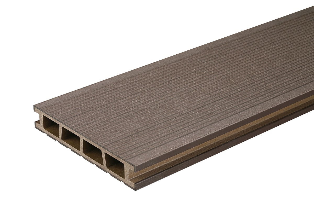 Декинг WPC Bergdeck Brushed DD 25мм х 150мм х 2.4м орех
