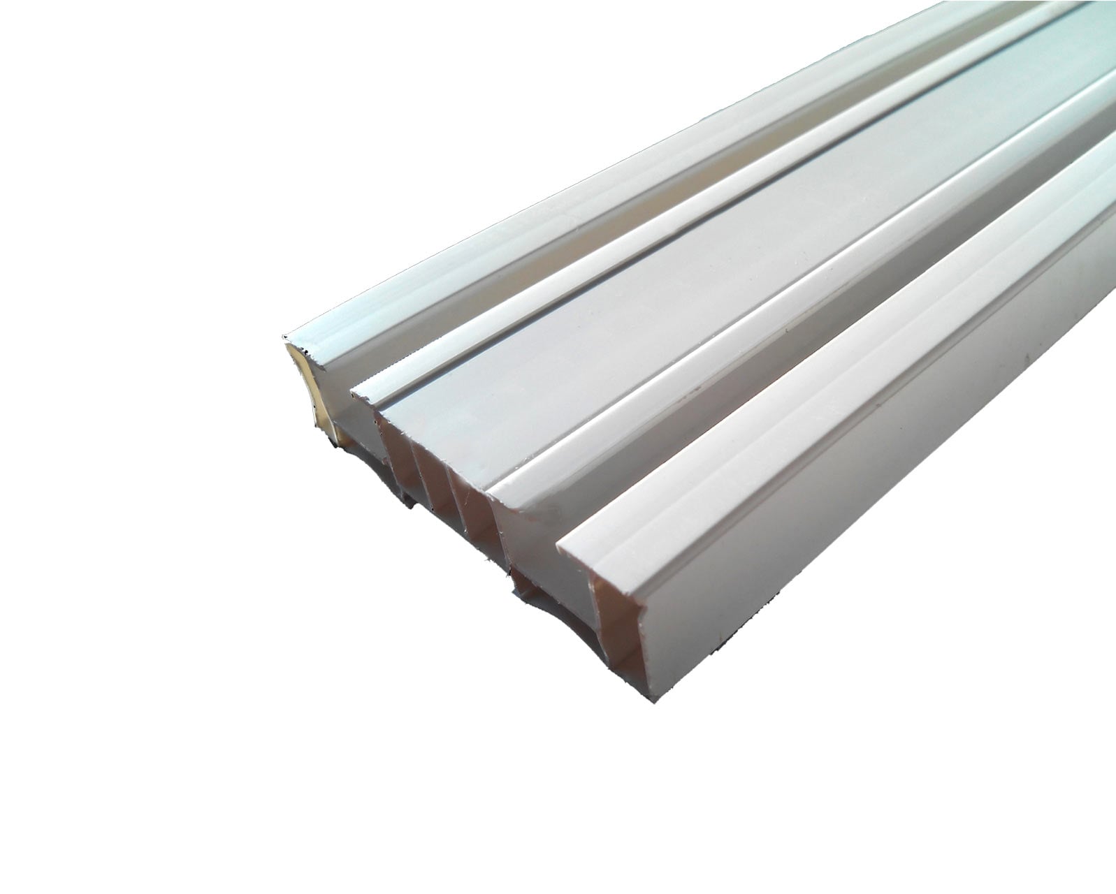 Двуканален PVC корниз 2.5м бял