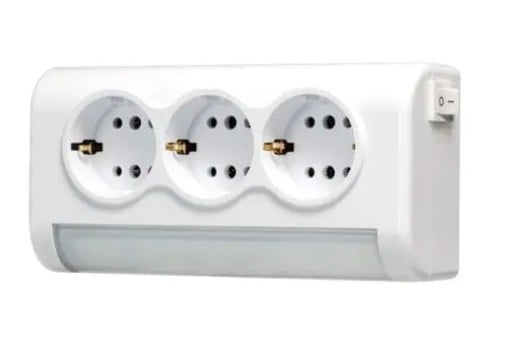 Разклонител щепсел с LED